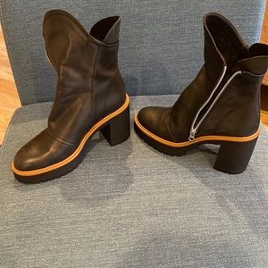 Free People never worn black lug sole with ankle side zip
